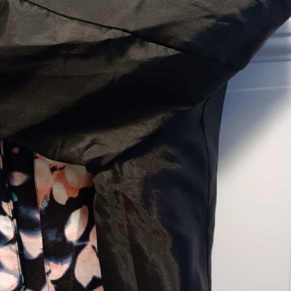 Kasper Women's Floral Jacket - Black and Pink - Picture 8 of 10